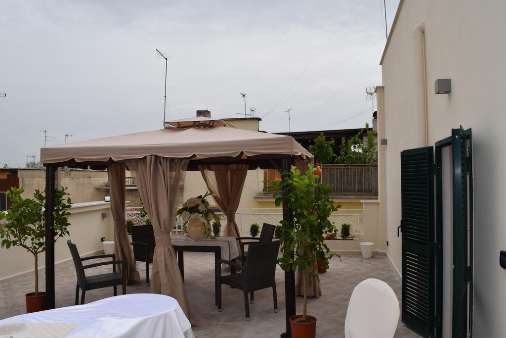 Domus Al Corso Con Servizio B&B Каноса ди Пулия Екстериор снимка